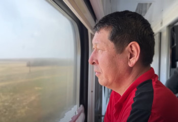 Доңғалақтар дүрсілімен 50 сағат