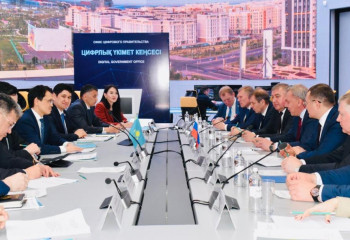 Багдат Мусин встретился с главой «Роскосмоса» Юрием Борисовым