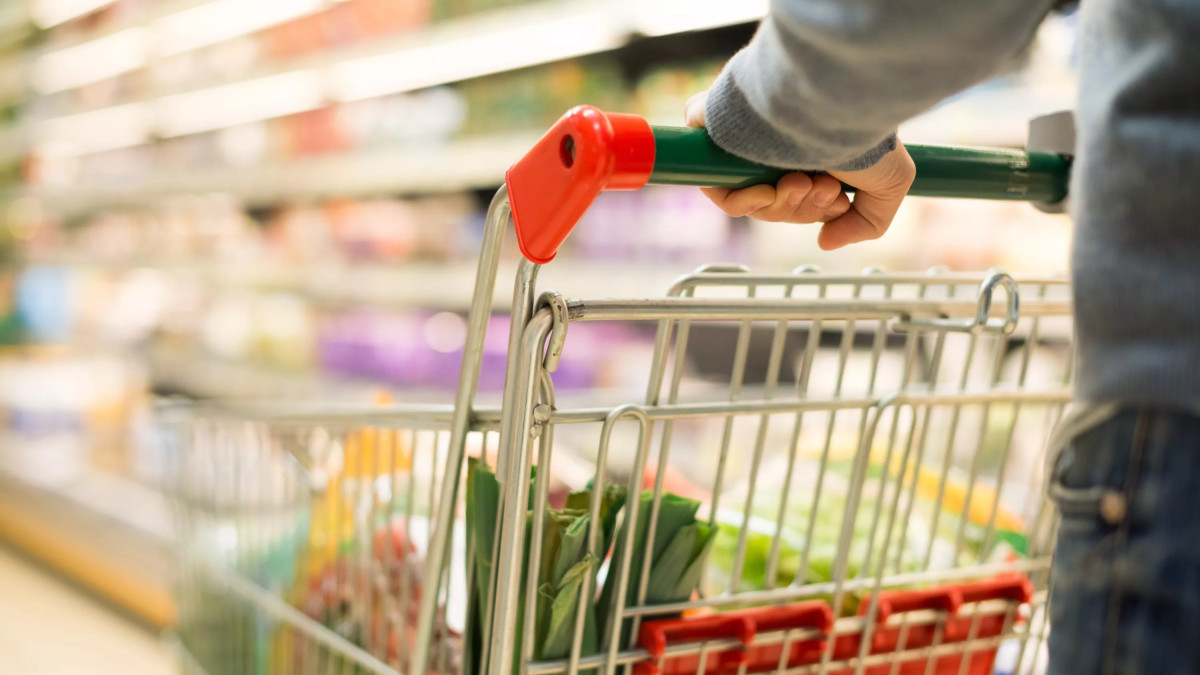 Цены на продукты питания озвучили в Бюро нацстатистики