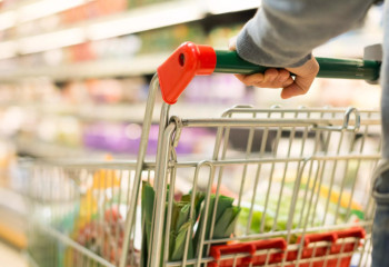 Цены на продукты питания озвучили в Бюро нацстатистики