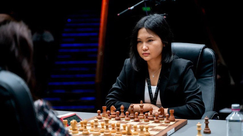  instagram.com/bibisarachess 