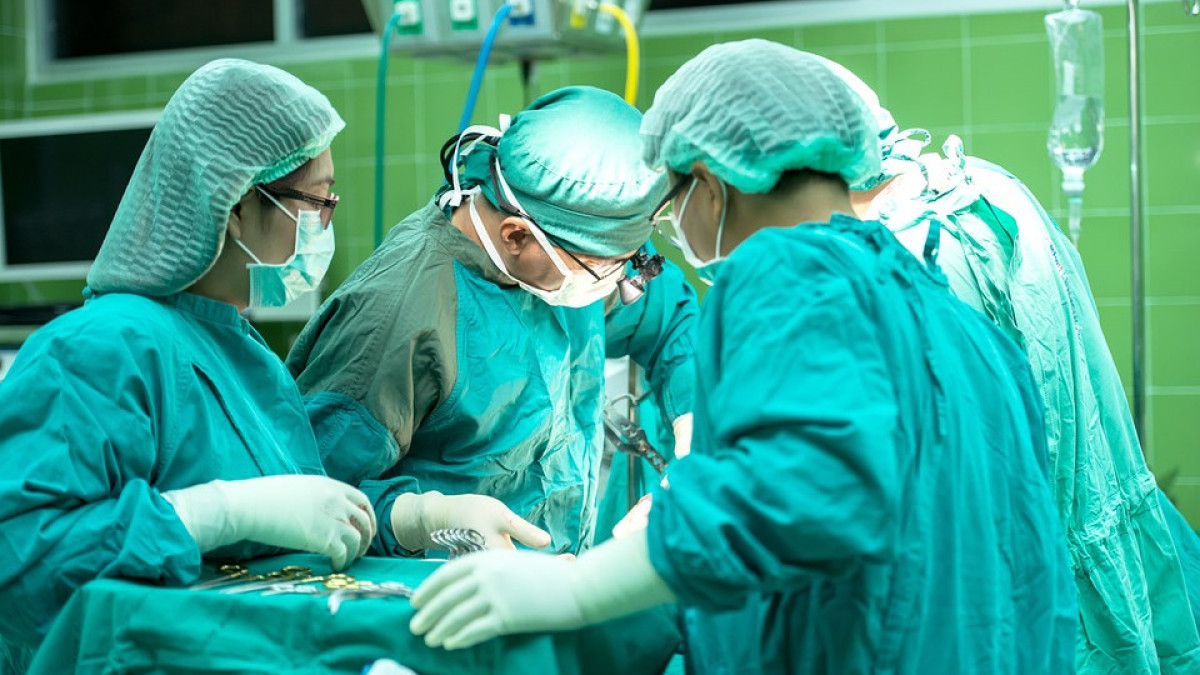 19 операций сделали врачи Шымкента ребенку после ожога током