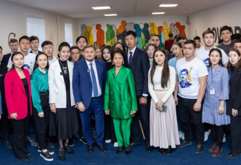 500 целевых грантов будет выделено для молодежи области Абай