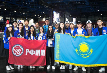 Қазақстандық оқушылар АҚШ-тағы робототехника жарысында жоғары марапатқа ие болды