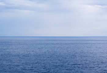 Каспий теңізінде екі адам құтқарылды