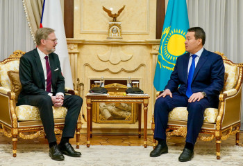 Kazakh, Czech PMs discuss  cooperation in trade