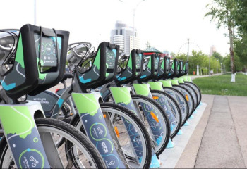 В Астане запускается система велопроката