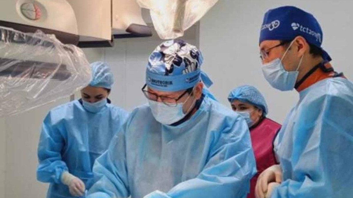 Операция по установке трехкамерного кардиостимулятора прошла в Кокшетау