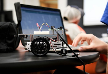 Награды завоевали казахстанские школьники на чемпионате по робототехнике в США