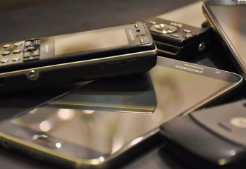 Нелегально ввозимые в страну телефоны  будут блокироваться