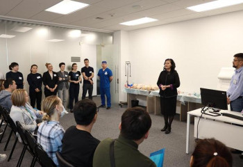 В Астане проходит обучение детских анестезиологов