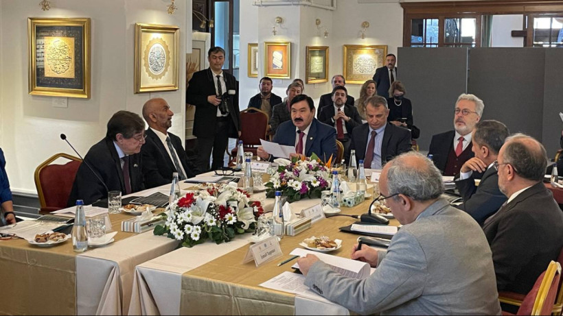  Центр Н.Назарбаева по развитию межконфессионального и межцивилизационного диалога 