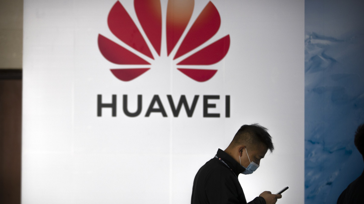  ©AP/Mark SCHIEFELBEIN 