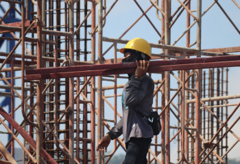 Жыл сайын елдегі кәсіпорындарда 200-ге жуық адам қайтыс болады