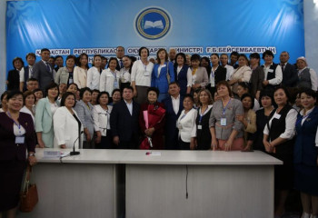 Развитие системы образования обсудил Гани Бейсембаев с педагогами