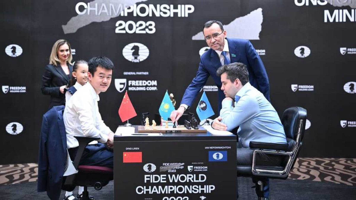 Маулен Ашимбаев принял участие в партии за звание чемпиона мира по шахматам