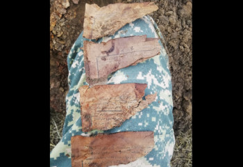 Абай облысында ауыл тұрғындары жер астынан көне заманға тән Құран кітабын тауып алды