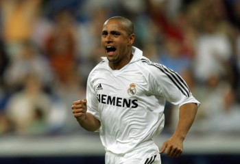 Роберто Карлос Роналду мен Мессидің қайсысы мықты екенін айтты