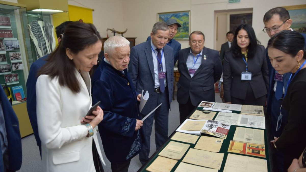 В Алматы прошла конференция памяти ученого-врача Халела Досмухамедова