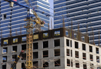 Как не стать дольщиком проблемного ЖК