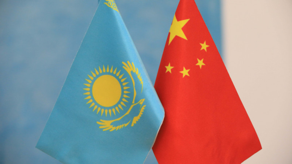 Қазақстанның «дипломатиялық жеңісі»: СІМ Қытаймен визасыз режим жайлы