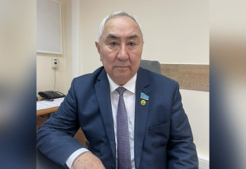 Жигули Дайрабаев 140 миллион теңгенің үйін ұрлады дегендерге жауап берді