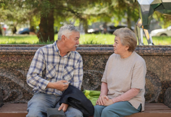 Төрт баласы бар әйелдер 53 жаста зейнетке шығуы керек - депутат