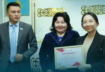 Единовременную стипендию назначили 200 казахстанским студентам