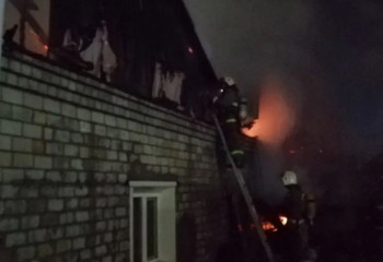 Павлодарда жеке тұрғын үй өртенді