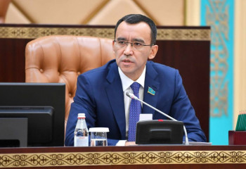 Қол қойған келісімдерді өзгертуге болмайды деген түсінік жоқ. Мәулен Әшімбаев Еуразиялық одақ туралы