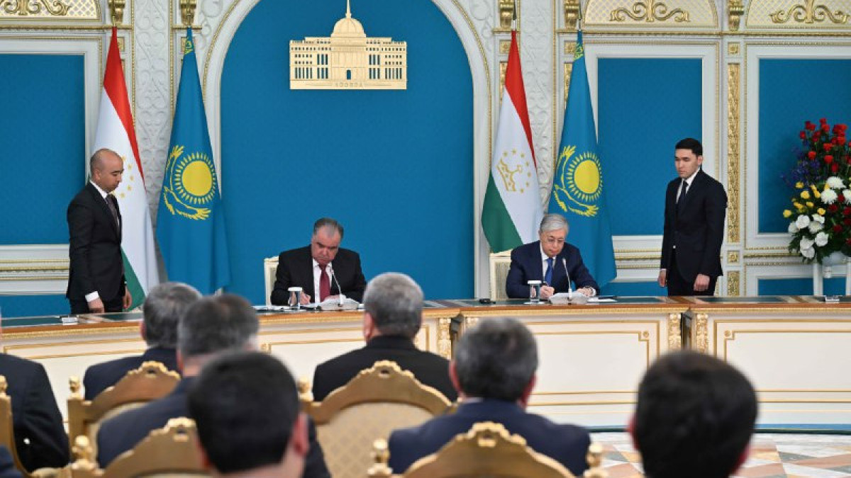 Kazakhstan, Tajikistan sign Declaration on Allied Cooperation
