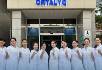 Ежегодно в Казахстане акушерами принимается до 400 тысяч родов