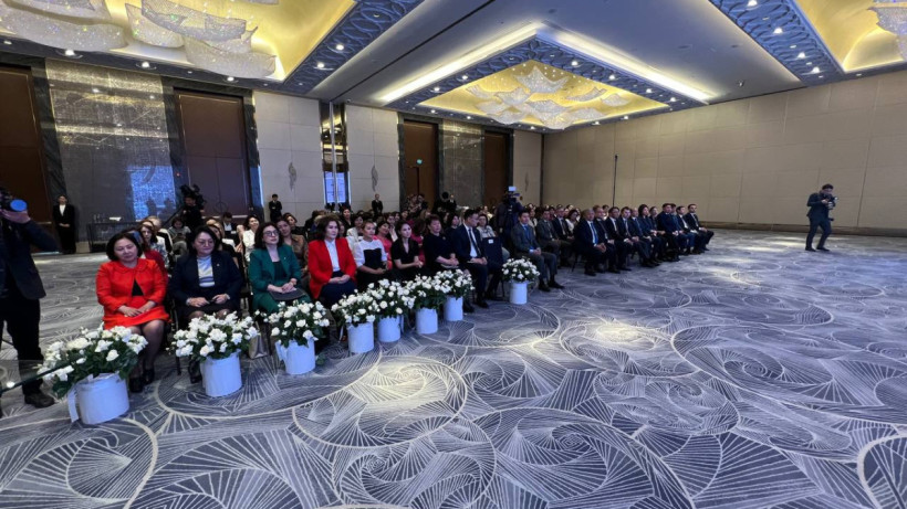  Самрук-Қазына 