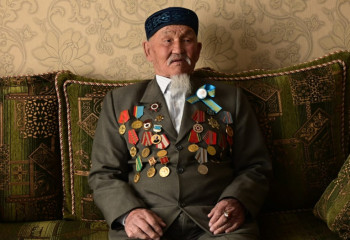 «Бауыржан Момышұлы, Рақымжан Қошқарбаевпен қатар жүрдік». Соғыс ардагерімен сұхбат