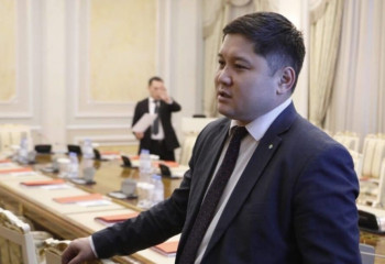 Тілші Ербол Мәндібектің жеке басына қауіп төніп тұр ма?