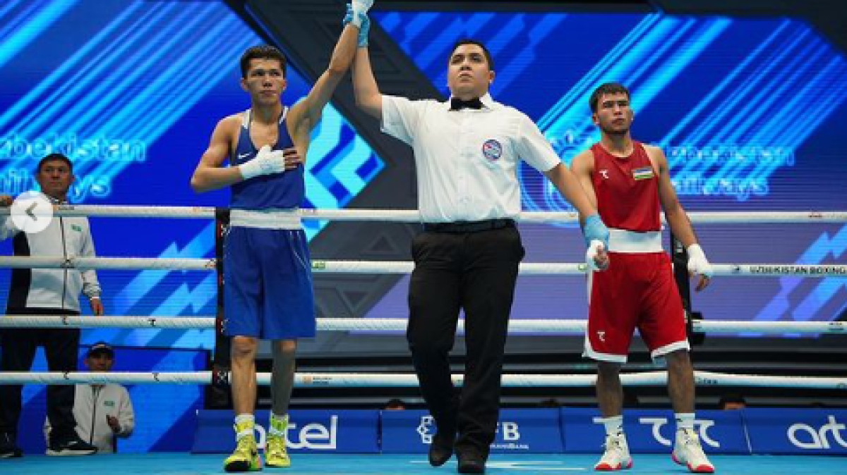 ӘЧ: Санжар Тәшкенбай өзбек боксшысын нокдаунмен ұтты