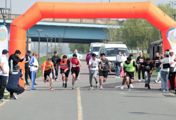 Астанада Жеңіс мерекесіне орай жеңіл атлетикалық эстафета өтті