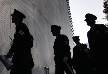 Жапонияда ер адам оқушыны пышақпен жарақаттады