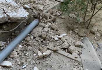 Ақтауда тұрғын үйдің шатыры құлады: бір адам көз жұмды