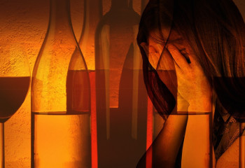 Шымкентте анасы бойжеткен қызын ішімдік үшін жұмысқа жеккен