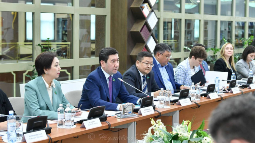  ҚР Парламентінің Мәжілісі 