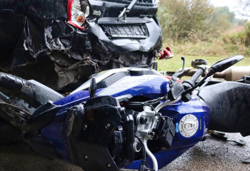 Семейде жол апатынан мотоцикл жүргізушісі көз жұмды