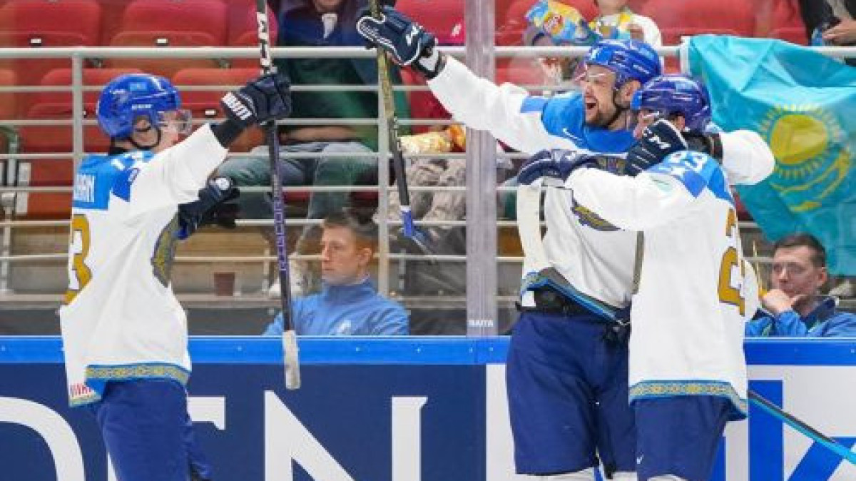 Казахстан сенсационно обыграл Норвегию на ЧМ по хоккею