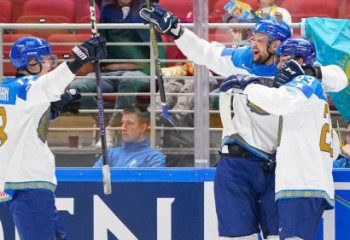 Казахстан сенсационно обыграл Норвегию на ЧМ по хоккею