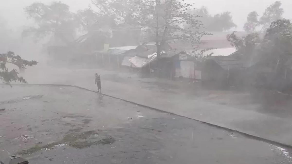 Бангладеш пен Мьянмадағы циклоннан 500 мыңнан астам эвакуацияланды