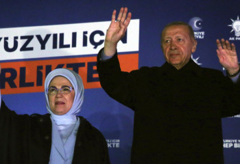 Түркиядағы президент сайлауы: Ердоған көш бастап тұр