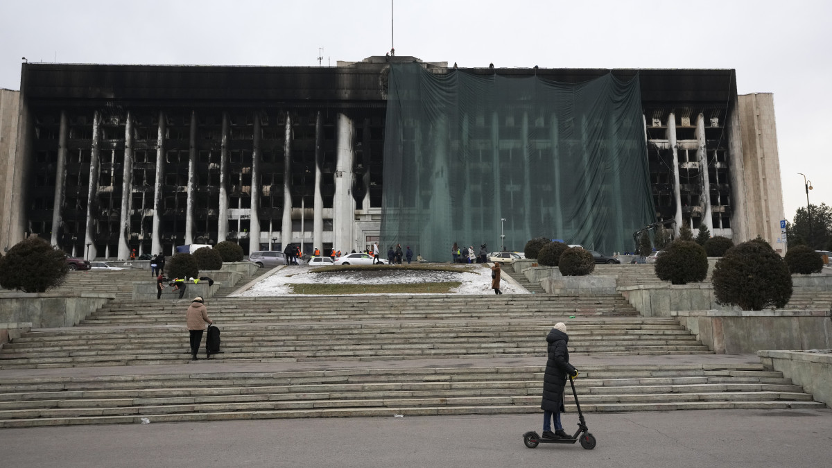  ©AP/Sergei GRITS 