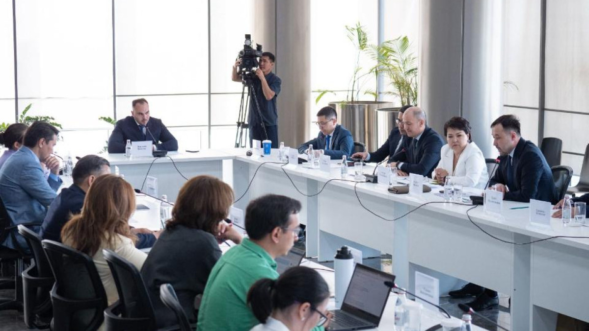  Пресс-служба Министерства информации и общественного развития РК 