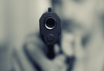 Неизвестные стреляли в мужчину в Экибастузе