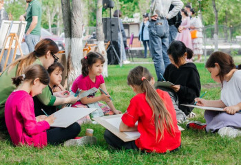 В Атырау открыли «Семейный парк»